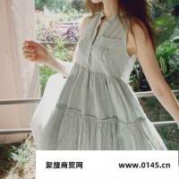 供应厂家货源 韩版女装时尚口袋装饰单排扣皱褶无袖背心连衣裙ME9988