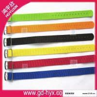 深圳鸿宇欣厂提供 时尚16mm彩色 颜色齐全 手表配件 尼龙表带